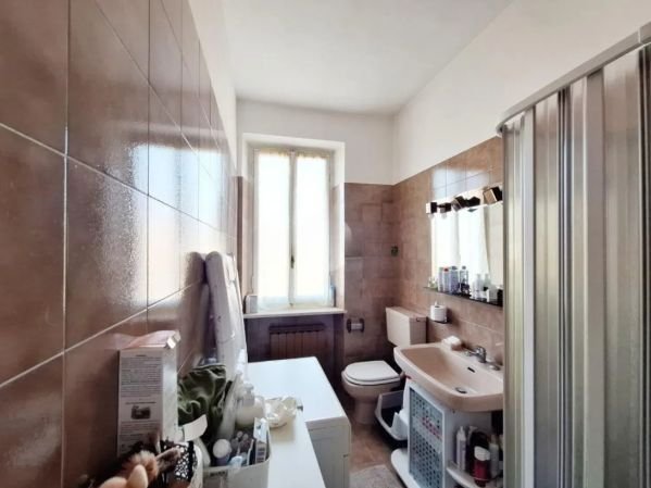 IT16 Bilocale Ivrea