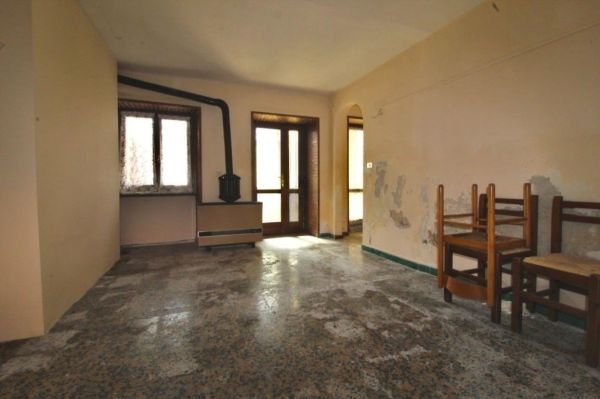 IT16 Bilocale Ivrea
