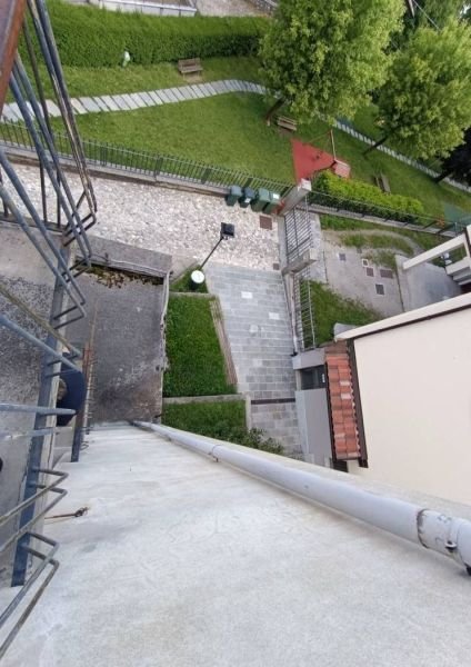 Prédio centro Sormano IT61