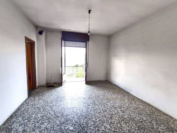 Prédio centro Sormano IT61